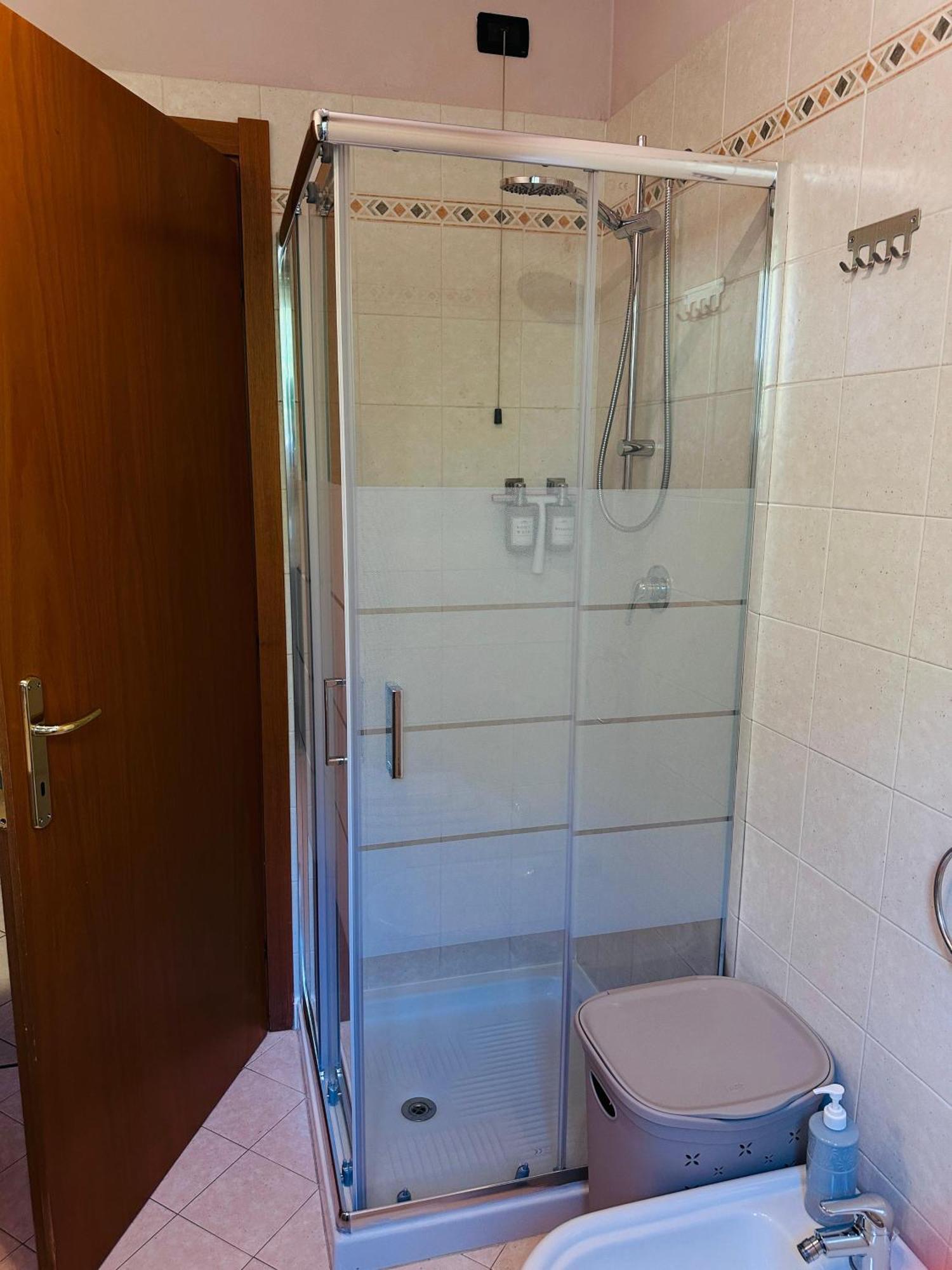 Mantova Open Hill Appartement Buitenkant foto